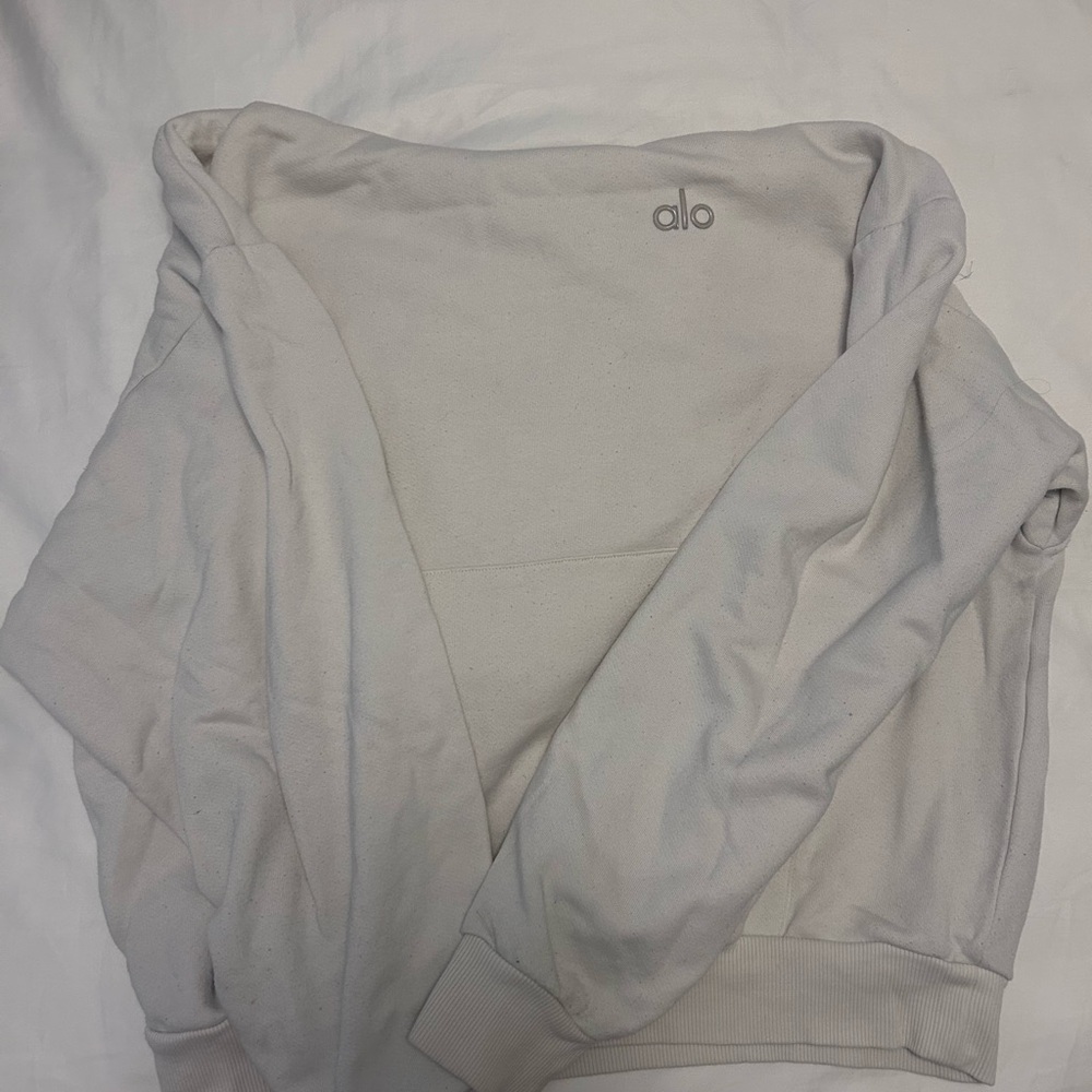 Alo Accolade Sweatshirt & Matching Joggers